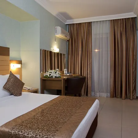 Remi Hotel 4*
