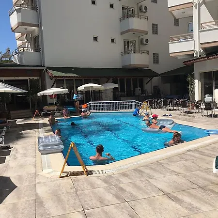 Hotel Remi